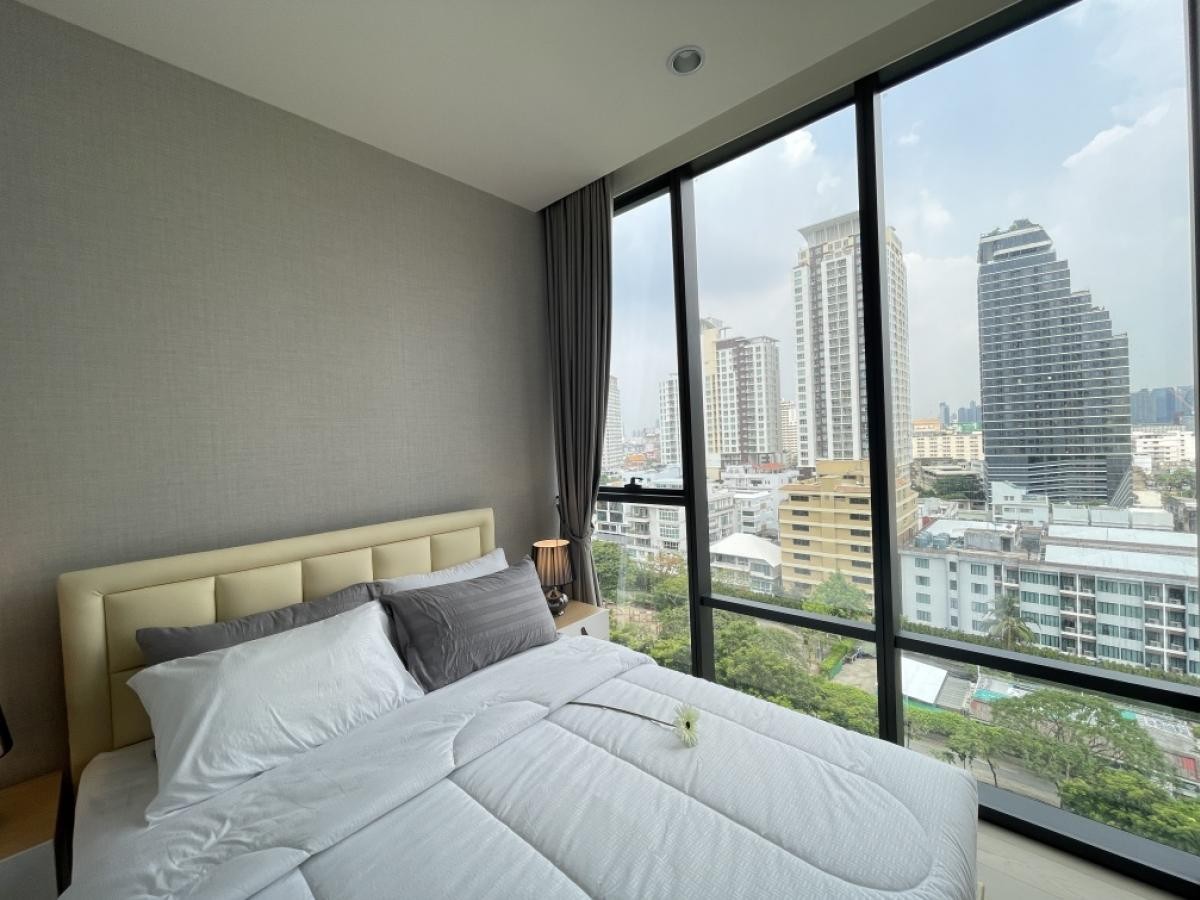 For RentCondoRatchathewi,Phayathai : The Extro Phayathai Rangnam 【𝐑𝐄𝐍𝐓】🔥 🔥 Luxury High Ceiling Condo is comfortable with a bang city near BTS Victory Monument. Convenient transportation 🔥 Contact LINE ID: @hacondo