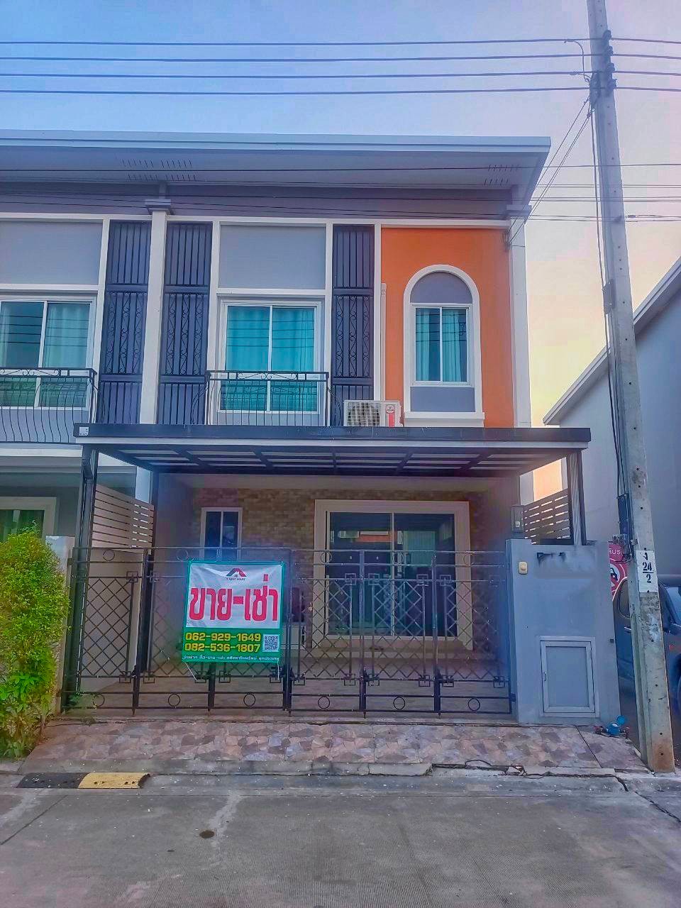 TownhomeLadkrabang, Suwannaphum Airport : Rent/House for sale, 2 -story townhouse Ready to stay