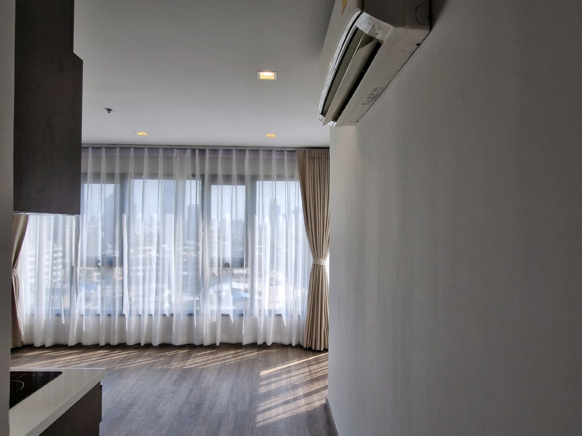 For SaleCondoLadprao, Central Ladprao : Sell ​​Life Valley 1 Bed Signature, the final corner room