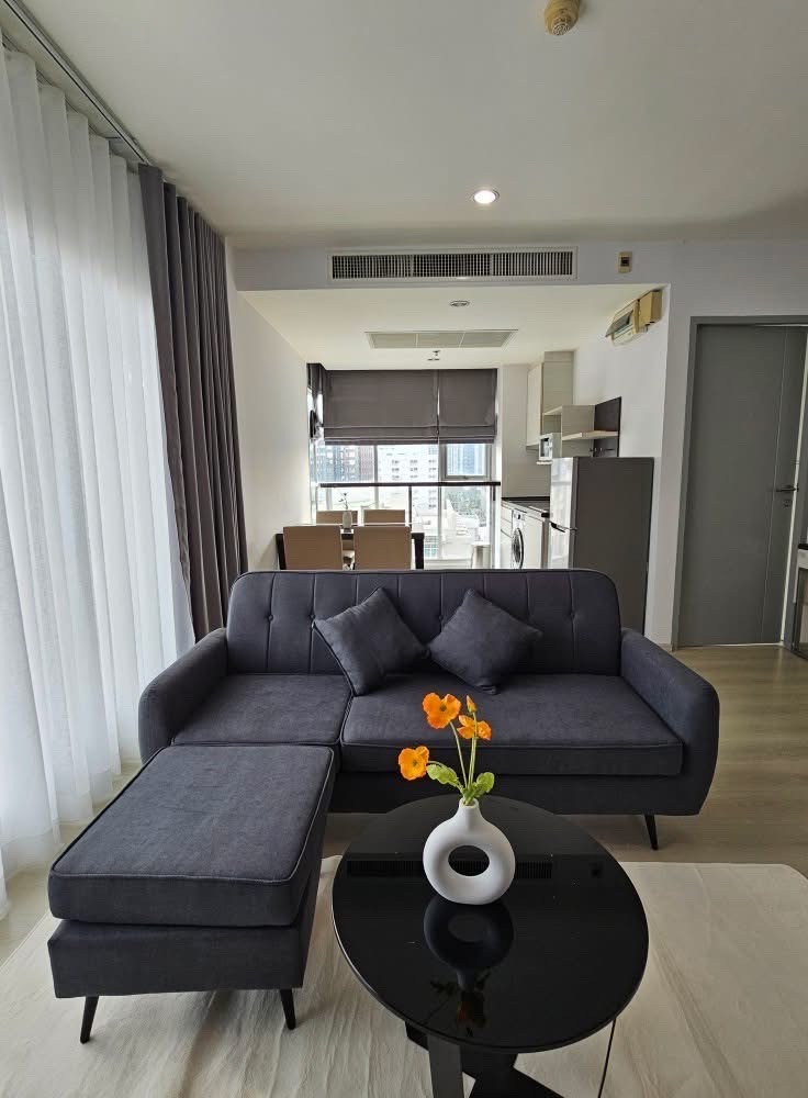 For RentCondoRatchadapisek, Huaikwang, Suttisan : Rental Life Ratchdapisek 2 bedrooms near MRT