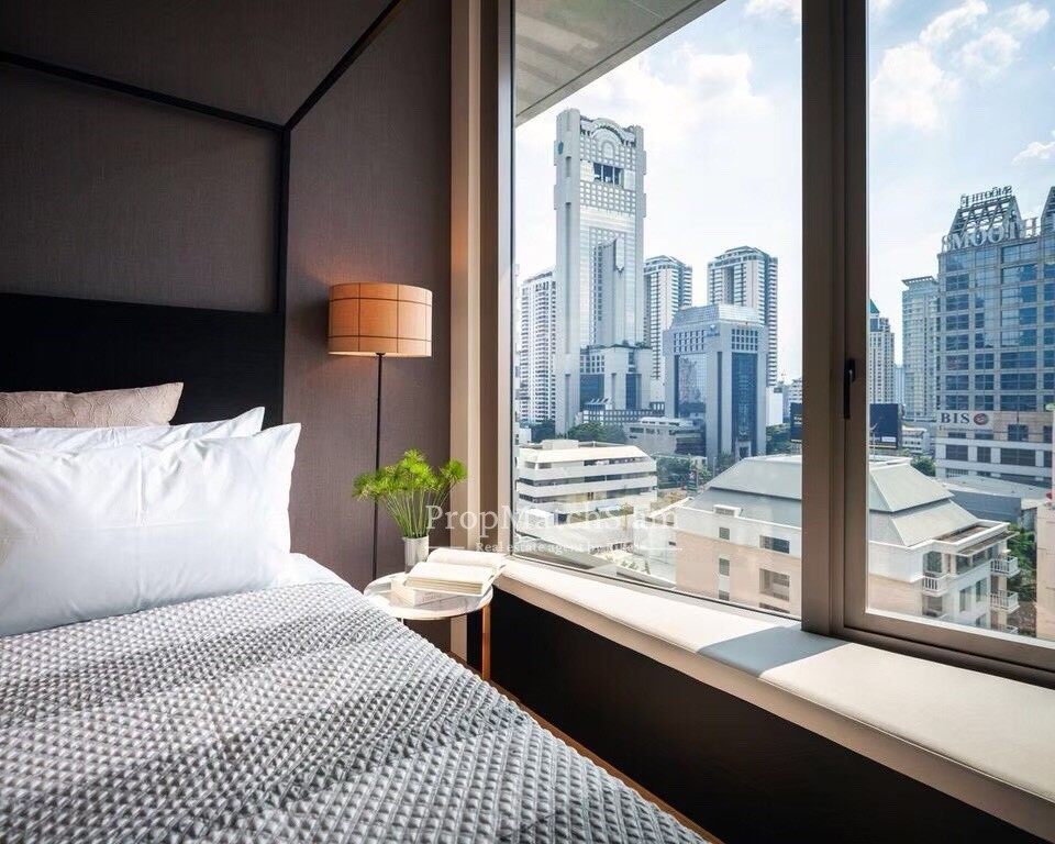 ขายคอนโดสีลม ศาลาแดง บางรัก : Turnkey Elegance 1 Bedroom Fully Styled & Ready at Saladaeng One