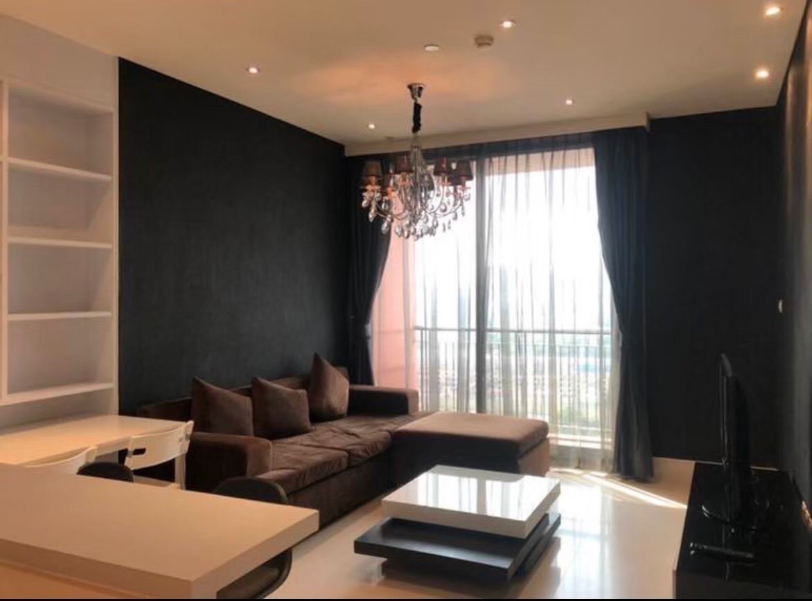 ขายคอนโดสุขุมวิท อโศก ทองหล่อ : Nice View Pet friendly Aguston Sukhumvit22  (1bad1bath 58 ตรม.) เพียง 7.69 ล้านบาท เท่านั้น Tel.0806265693 คุณแบม 