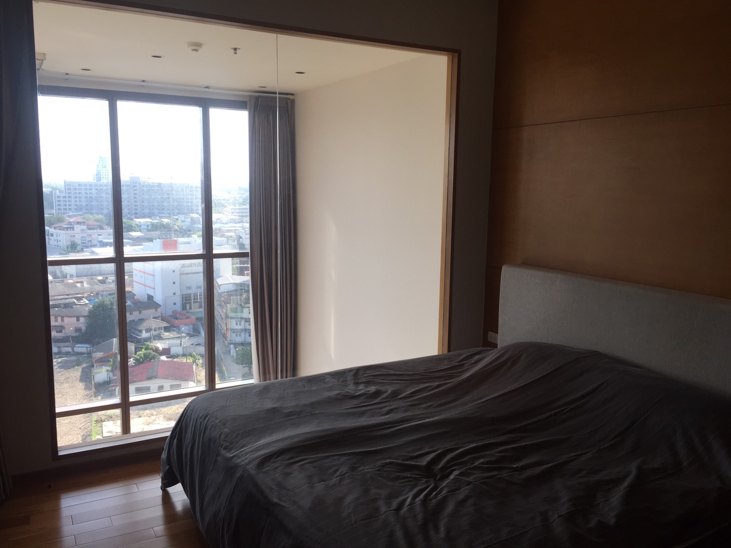 ให้เช่าคอนโดสุขุมวิท อโศก ทองหล่อ : Luxury Condo for Rent at The Emporio Place – 1Duplex Bedroom, 2 Bathroom