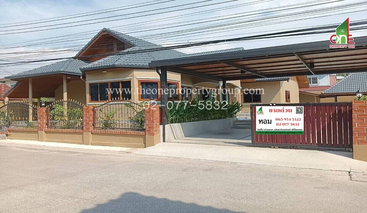 For SaleHousePattaya, Bangsaen, Chonburi : 2-story detached house, Park Village, Bang Lamung, Soi Prapanimit, Nong Prue Subdistrict, Bang Lamung District, Chonburi Province.