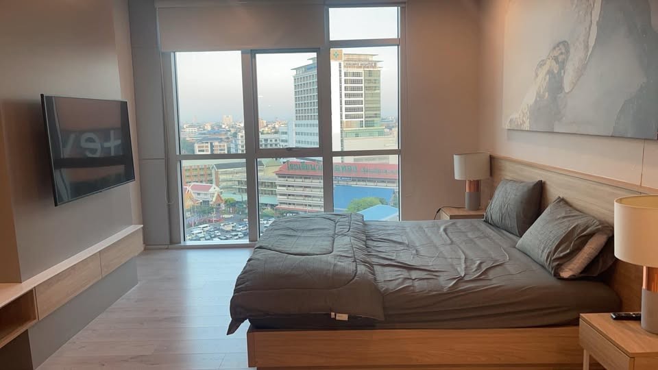 For RentCondoSukhumvit, Asoke, Thonglor : 🔥 Urgent rent 🔥 Nusari Grand condo 2 bedroom, 130 sq.m., 10th floor, new decoration room with Skywalk connecting BTS Ekkamai