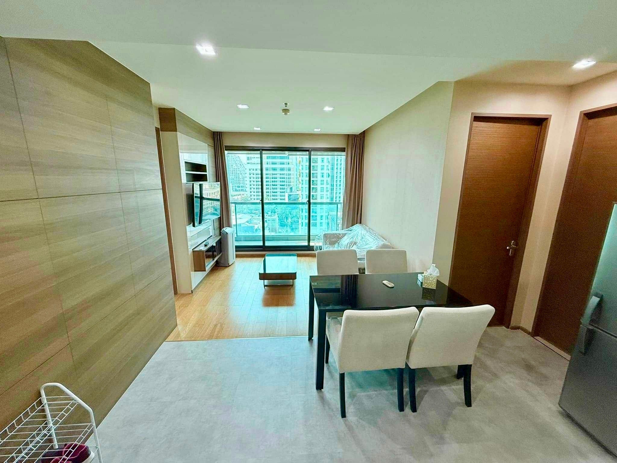 ขายคอนโดสาทร นราธิวาส : FOR SELL !! THE ADDRESS SATHORN 2 ห้องนอน 2 ห้องน้ำ 70.22 ตร.ม. ไม่เคยปล่อยเช่า Tel/Line 084-975-2734