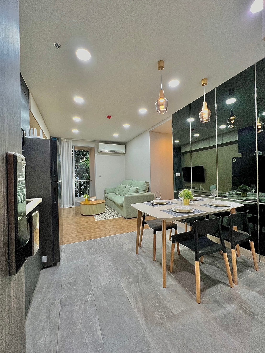 For RentCondoSukhumvit, Asoke, Thonglor : 🔥 Quick rental 🔥 Q Prasarnmit 2 bedroom condo, 60 sq.m., 2nd floor, Building B, Suan View, Privacy, near BTS Asoke