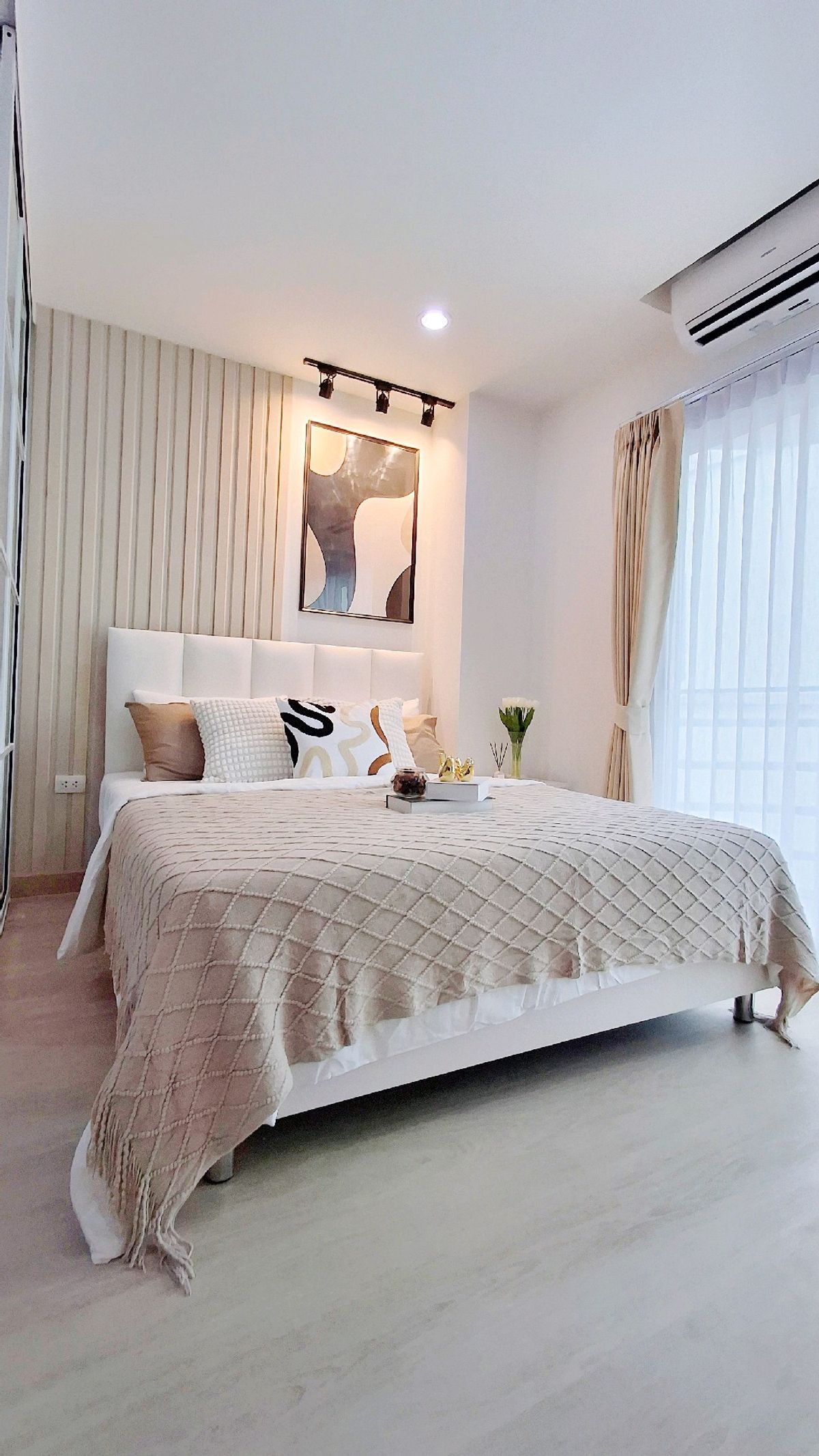 For SaleCondoLadprao, Central Ladprao : 📣 Sell loss! Condo Ladprao 🚆 Near the BTS 2 Line | 4 minutes to MRT Prayer 💰 Salary 12,000 can be borrowed for free | installments start 4, xxx baht/month