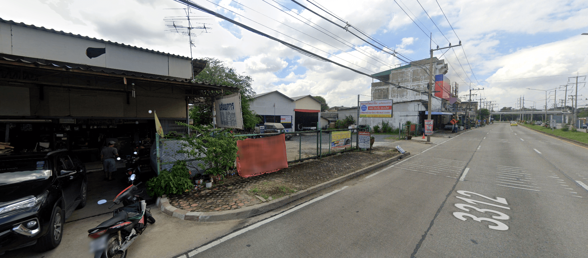 ขายที่ดินปทุมธานี รังสิต ธรรมศาสตร์ : ขาย ที่ดิน ติดถนนลำลูกกา 41 ตร.ว.  ปทุมธานี 