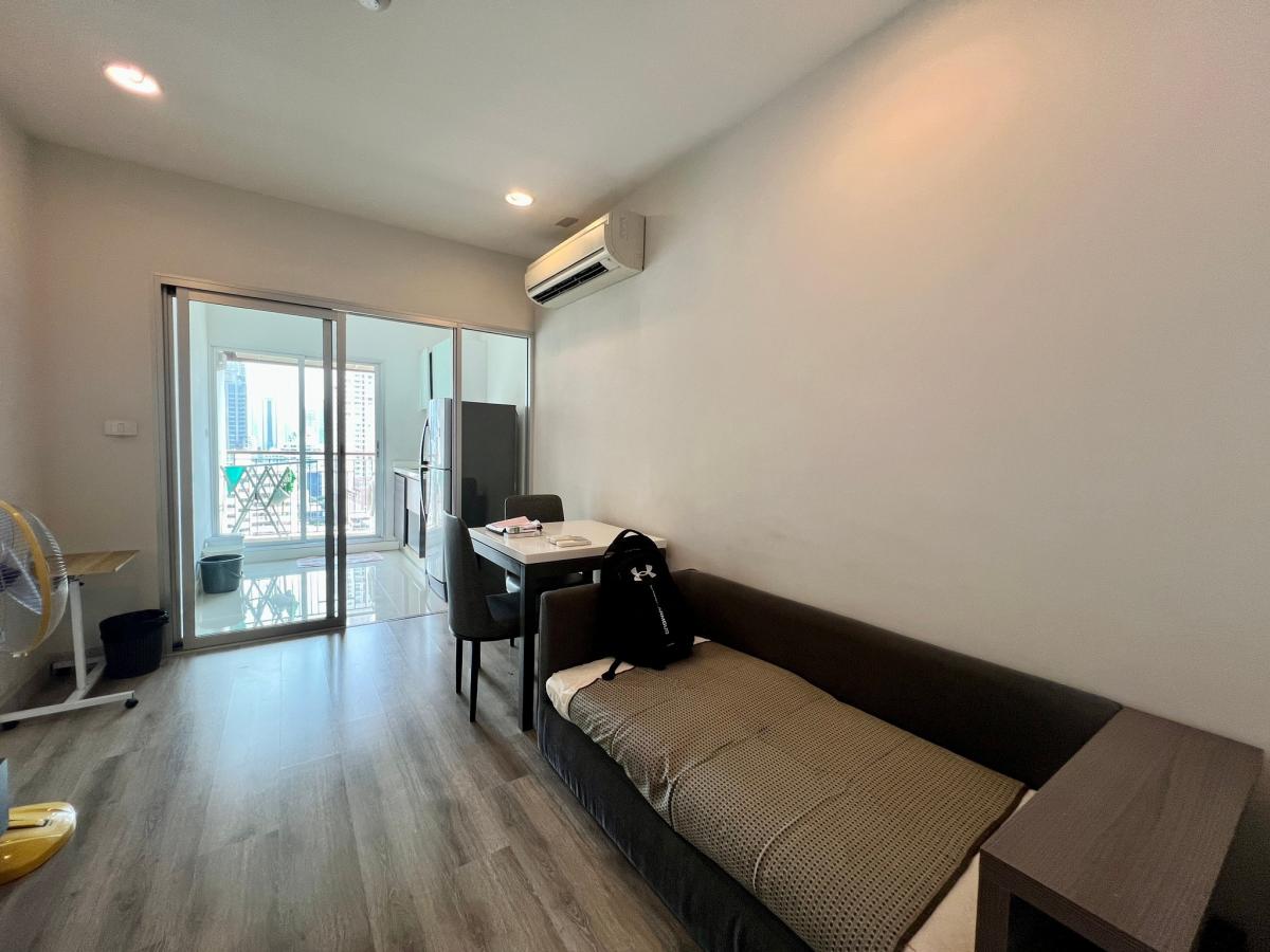 For RentCondoSathorn, Narathiwat : For Rent !! Centric Sathorn St.louis 1 bedroom, 1 bathroom 37 sq.m., beautiful room, Tel/Line 084-975-2734