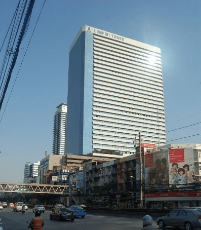 OfficeKhlongtoei, Kluaynamthai : Lumpini Tower, Office Building for Rent/Purchase