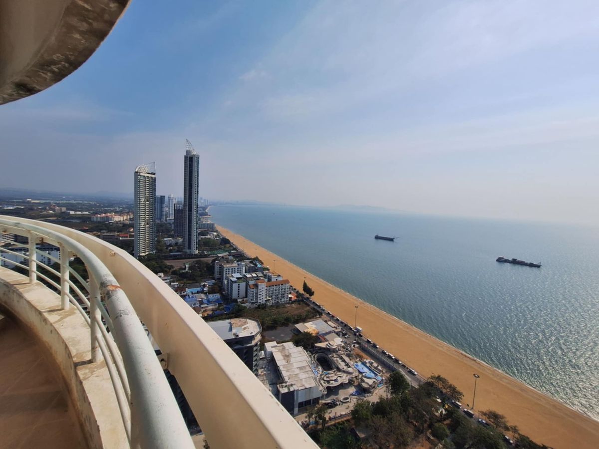 For SaleCondoPattaya, Bangsaen, Chonburi : Sale Metro Jomtien Condotel at Jomtien Beach - 3 Bedrooms 3 Bathrooms Sea View Mountain View