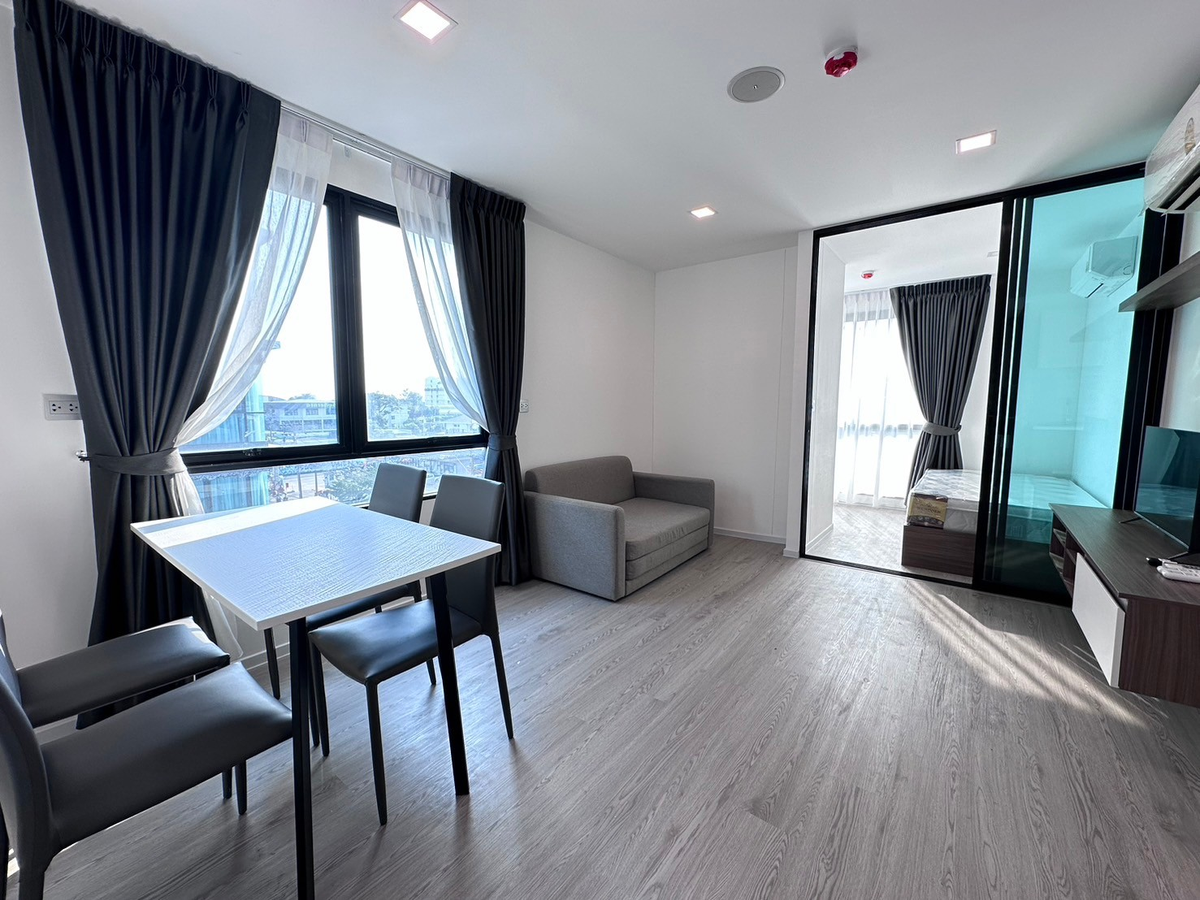 For RentCondoChokchai 4, Ladprao 71, Ladprao 48, : Rent ATMOZ LADPRAO 71 (Atmoz Lat Phrao 71) - Yam !!! 2 bedrooms, 1 bathroom, this price is no more !!! Its all out.