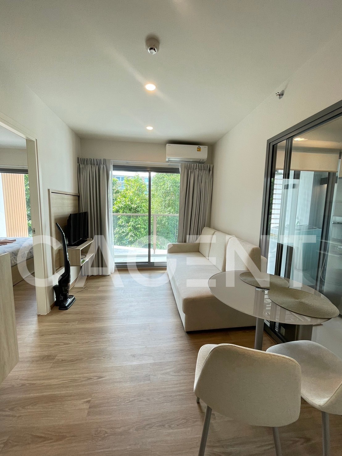 For RentCondoPhuket : Rent a condo “Phyll Phuket“ in the heart of Phuket Surrounded by complete facilities