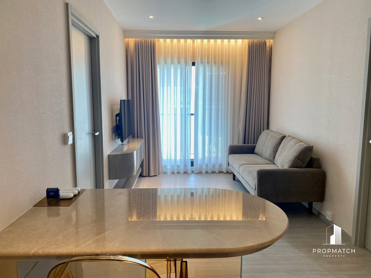 For SaleCondoOnnut, Udomsuk : ⚡️flash deal⚡️aspire sukhumvit onnut (2Bed 1Bath 50 SQM.) High floor, very beautiful view !! Price only 4,090,000 baht. Tel.0981315848 @propmatch