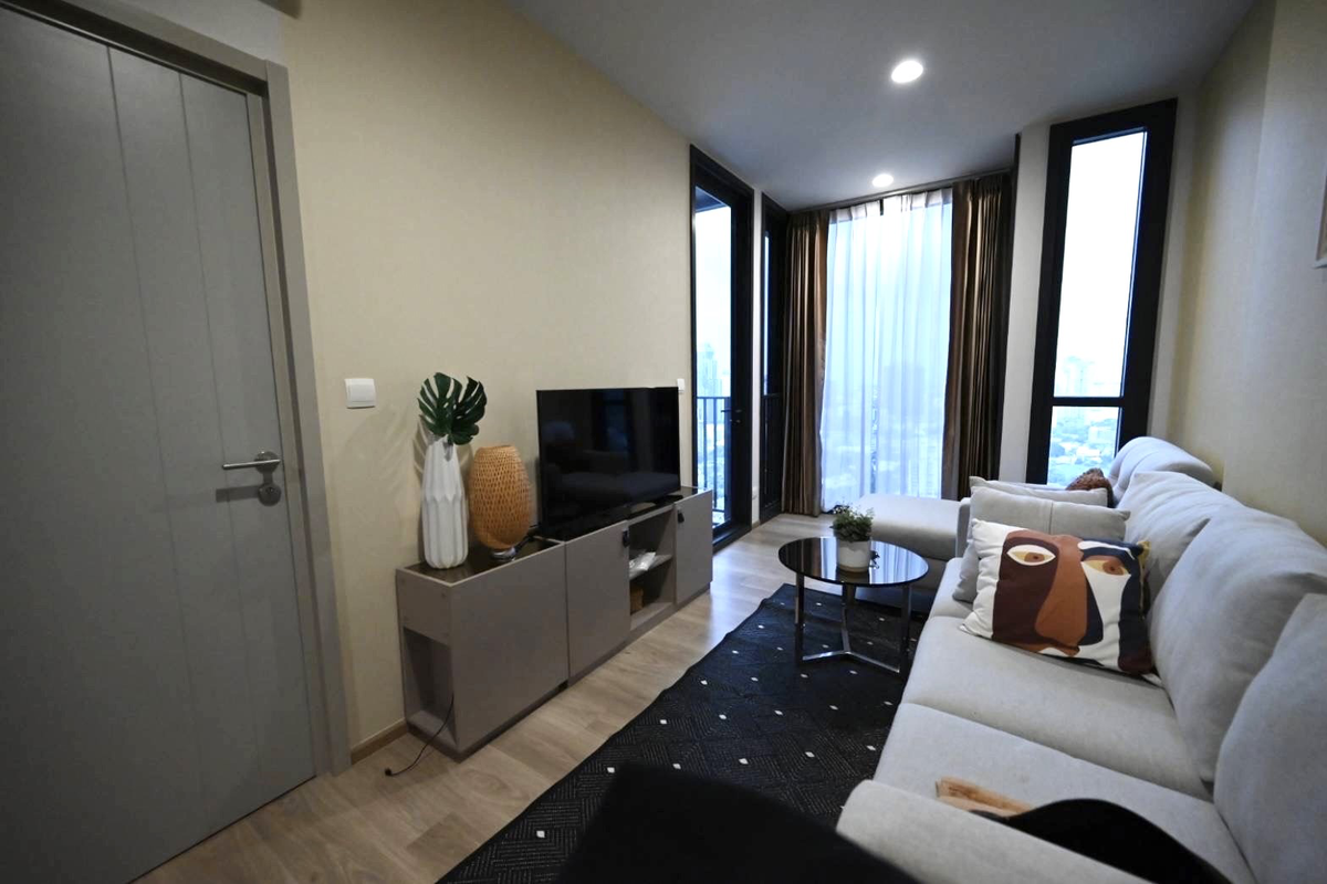 For RentCondoSukhumvit, Asoke, Thonglor : Oka Hauus