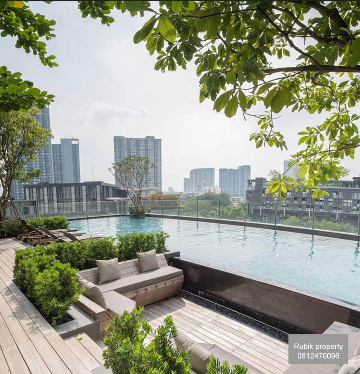 ขายคอนโดอ่อนนุช อุดมสุข : 🏢 The BASE Park East Sukhumvit 77 – Newly Renovated Condo for Sale & Rent (RB601)