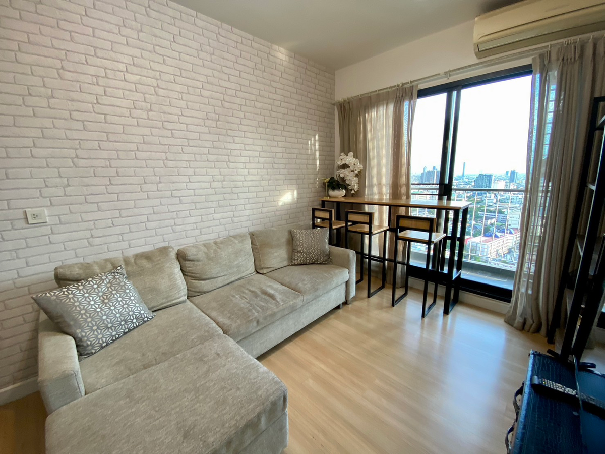 For RentCondoSathorn, Narathiwat : ✨ Rent! Seed Mingle Condo (Top Floor) | Loft style decoration for only 22,000 baht/month ✨