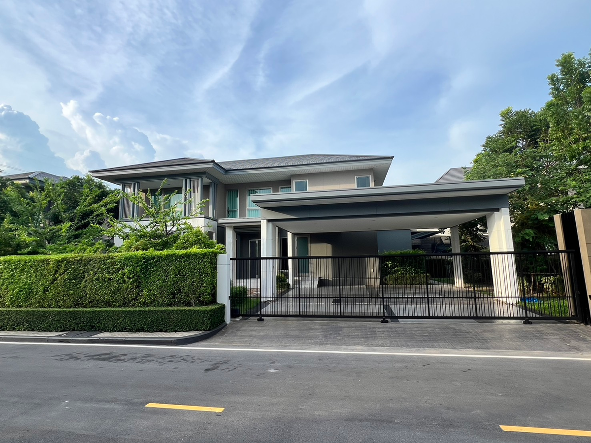 HouseLadkrabang, Suwannaphum Airport : Luxury house, Krungthep Kreetha Luxury style Ready for you to experience luxury and comfort. Interested