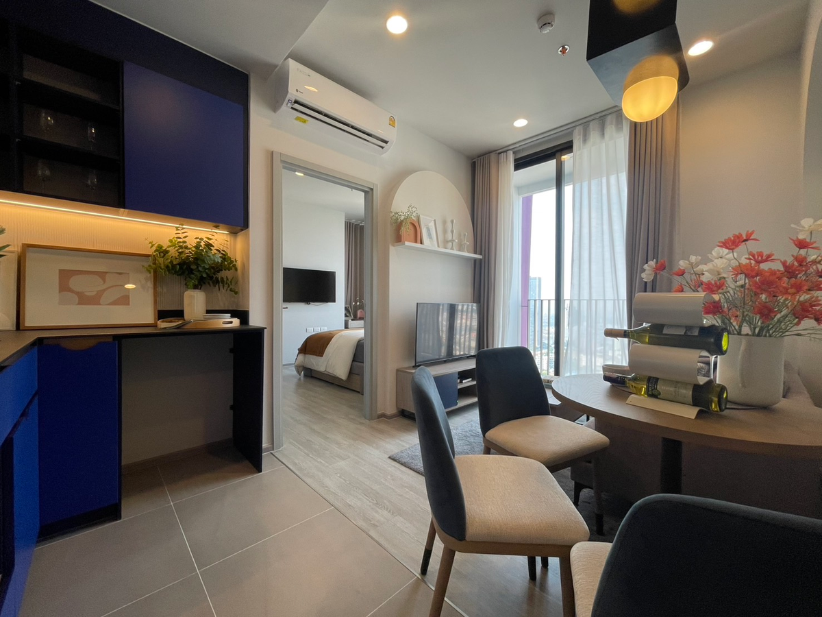 For RentCondoSukhumvit, Asoke, Thonglor : Rent 2 beds, 2 bathrooms, floor 32, XT, Ekkamai, ready to see the real room (0624163966