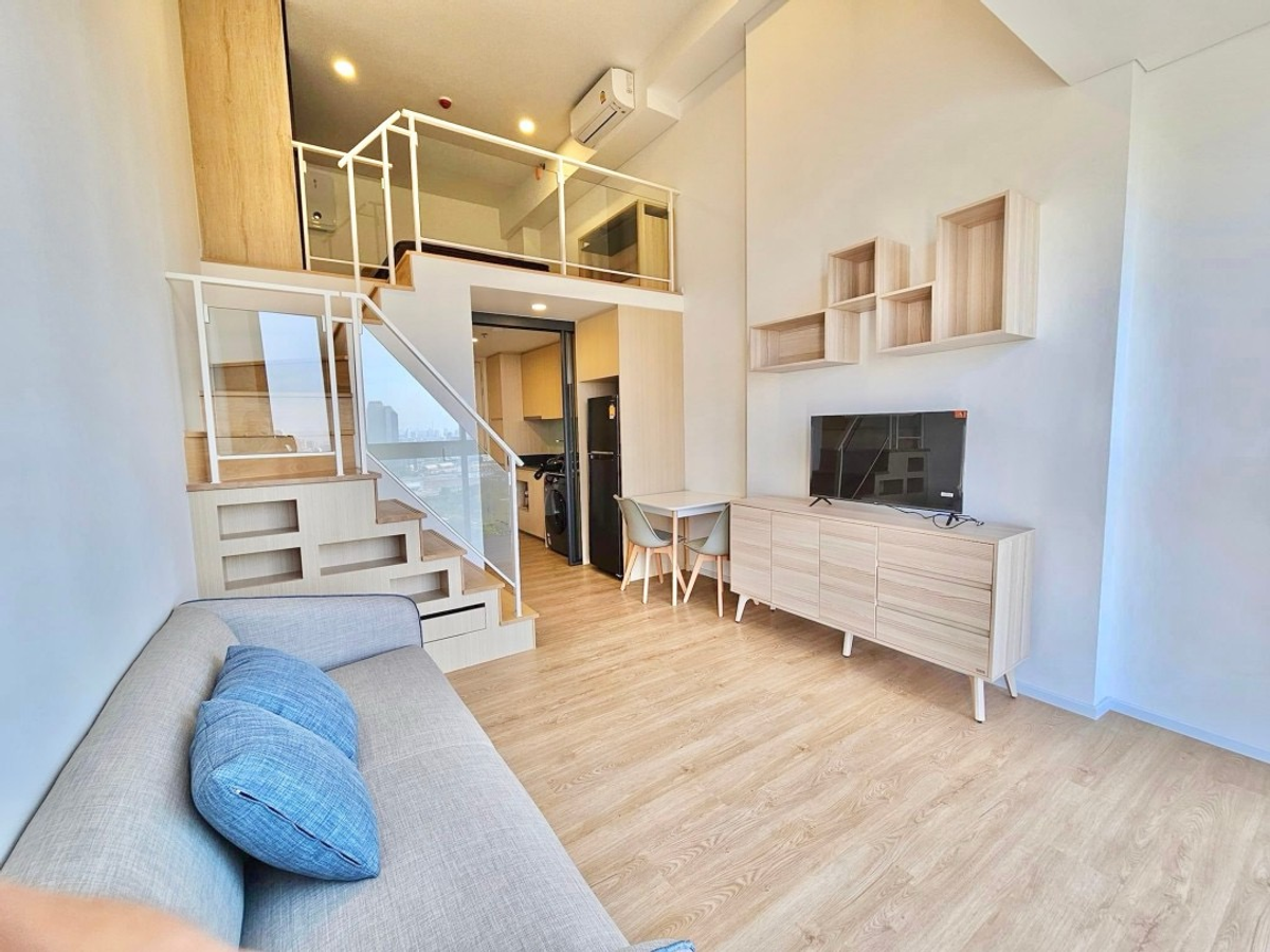 For RentCondoRama9, Petchburi, RCA : 🔐 #PN2403_027 🔐 Free of charge 5 Apr 68🗓️𝐅𝐨𝐫 𝐑𝐞𝐧𝐭 (38𝐬𝐪𝐦. Duplex𝟏𝐛𝐞𝐝, 𝟏𝐛𝐚𝐭𝐡) 𝐒𝐢𝐚𝐦𝐞𝐬𝐞 𝟗 𝟗 𝟗 (siamese Rama9)