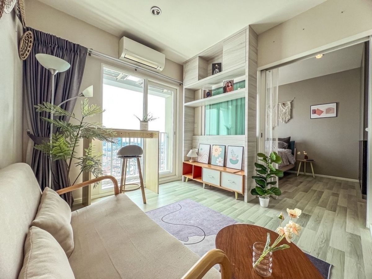 For SaleCondoSathorn, Narathiwat : Selling loss‼ ️ The Key Condo Sathorn-Charoen Rat 🔥🔥 The price is only 3.4 million than the market 🔥🔥