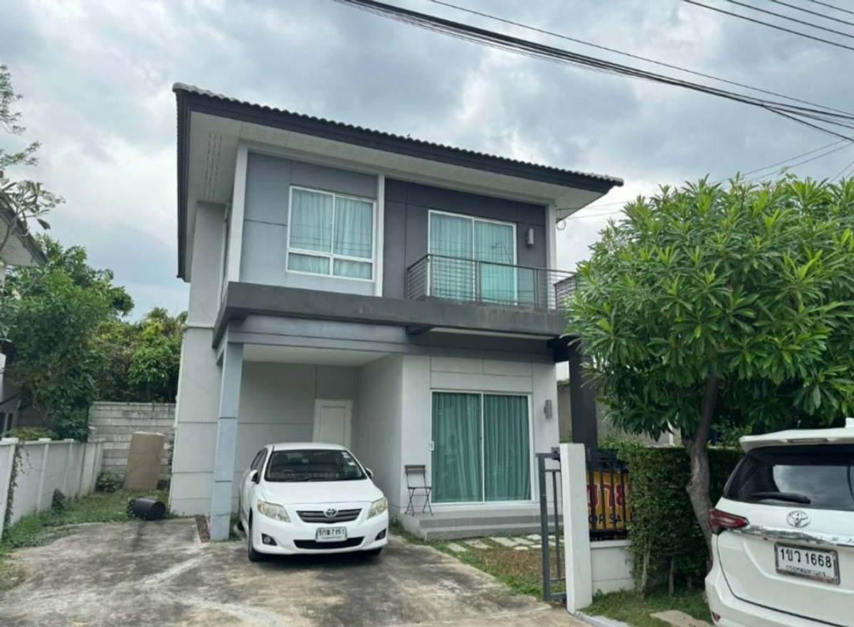 For RentHouseNonthaburi, Bang Yai, Bangbuathong : 出租 Centro Ratchapruek House for rent, 4 -bedroom detached house, near the sky train, only 3 minutes to Bang Phlu Station