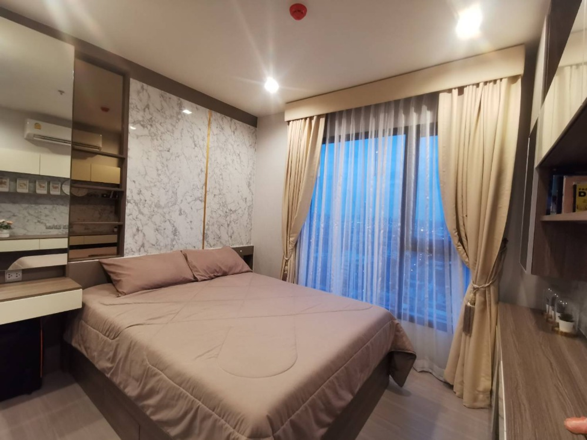 For SaleCondoOnnut, Udomsuk : Condo for sale, Sukhumvit 62, near the expressway and Bangchak BTS. The river view is ready (SM1051).