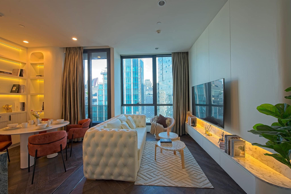 For SaleCondoSukhumvit, Asoke, Thonglor : The Esses Sukhumvit 36 ​​BTS Thonglor The most luxury in the Thonglor area Answer all the lifestyles of the Thonglor people