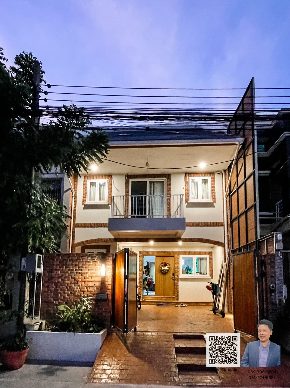 For RentTownhomeSathorn, Narathiwat : Townhome Rama 3 - Charoen Rat renovated with European standard furniture