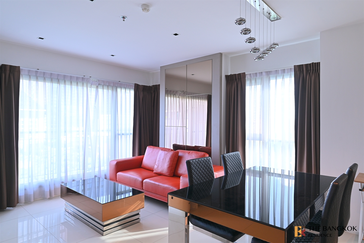 For SaleCondoRama9, Petchburi, RCA : Aspire Rama 9 For Sale Near MRT Rama9 by Pond