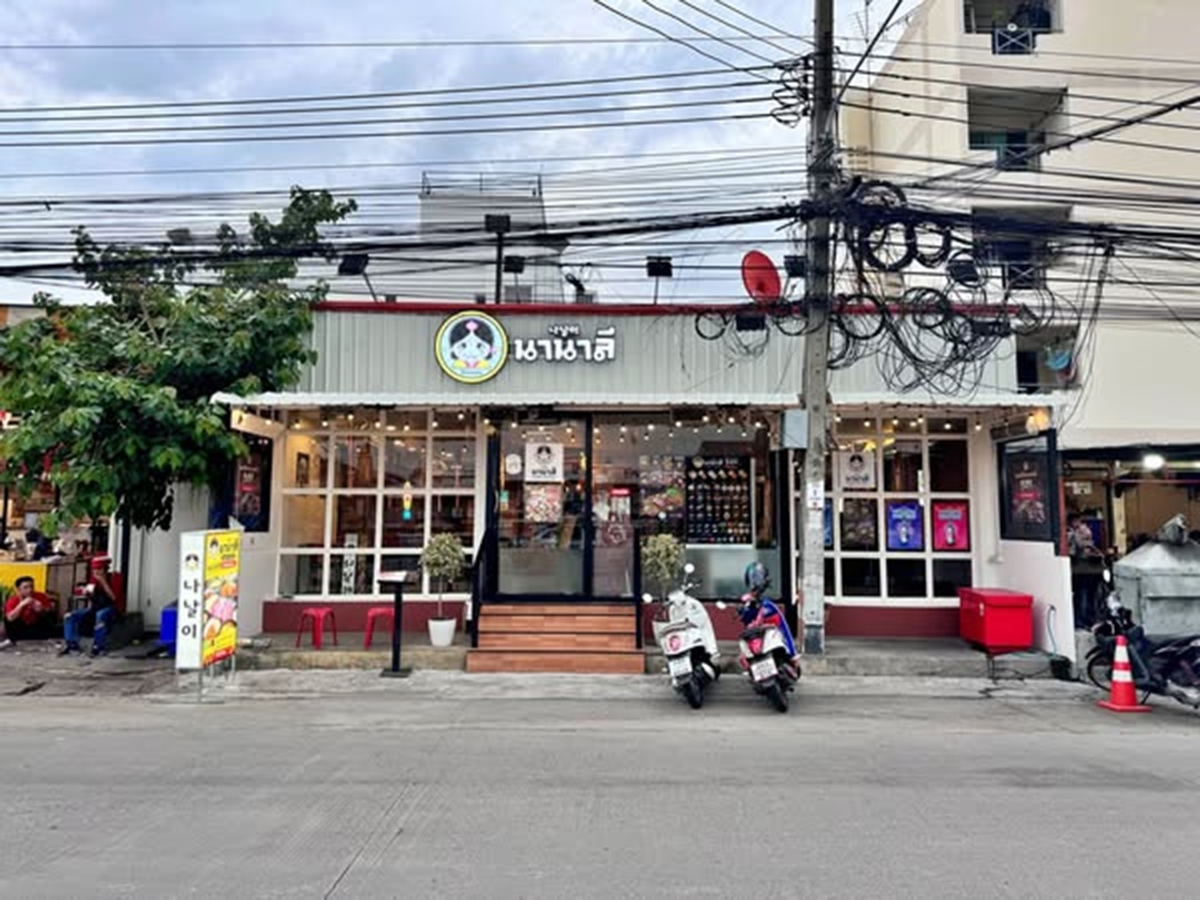 เซ้งร้านค้า/ตลาดนัดลาดพร้าว เซ็นทรัลลาดพร้าว : เซ้งร้านบุฟเฟต์-ปิ้งย่างเกาหลี ศรีนครินทร์40 ตรงข้ามซีคอน ผู้คนหนาแน่น ย่านชุมชน การค้า