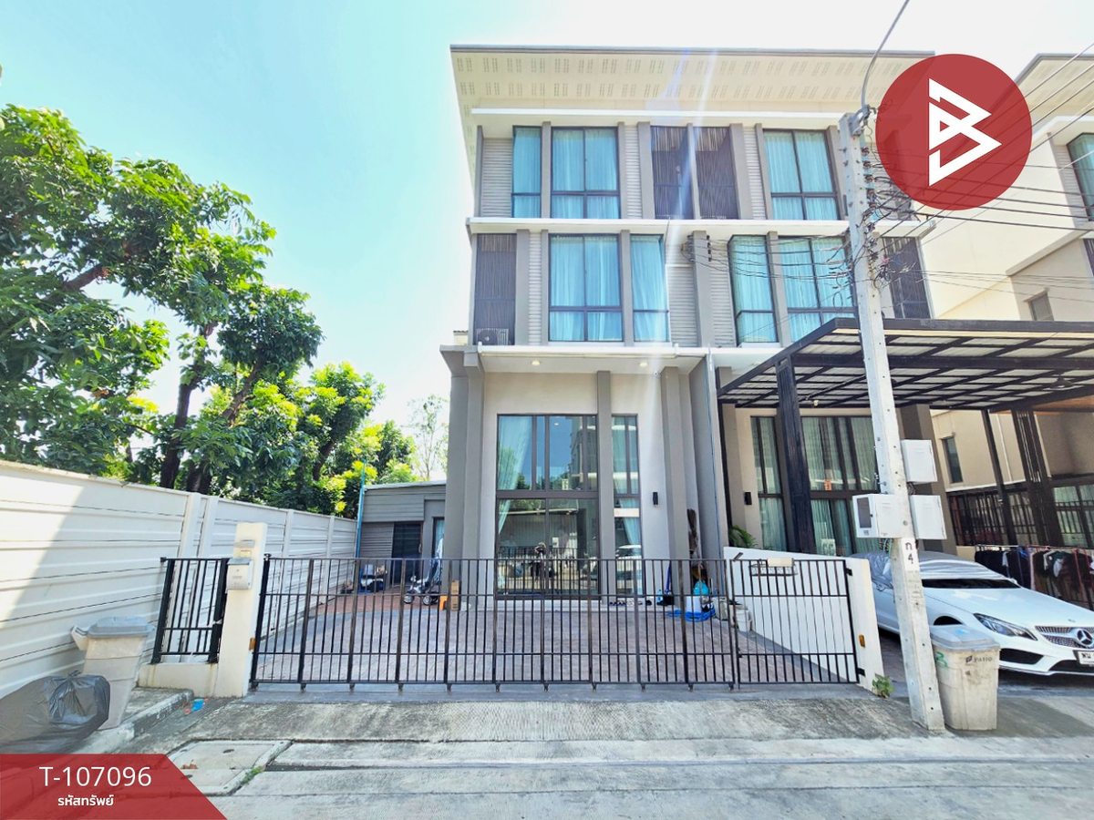 For SaleTownhomePattanakan, Srinakarin : Twin house for sale, Pata Phatthana 32 (Patio Phatthanakan 32, Bangkok