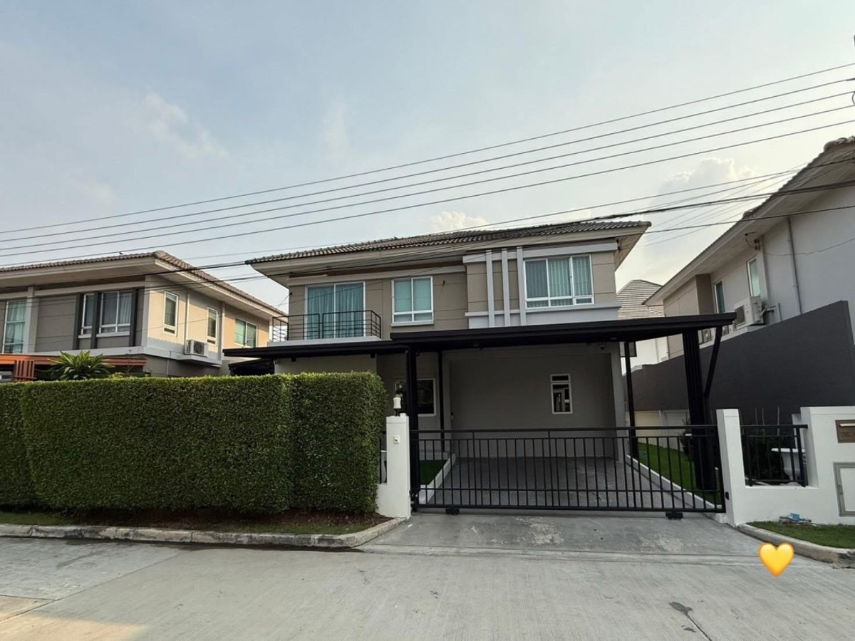 For RentHouseLadkrabang, Suwannaphum Airport : Rent a new house, decorate the whole back! ✨ Life Bangkok Boulevard (Ring Road-Onnut 2) Usable area 210 sqm. Near the Suvarnabhumi Airport, rent 58,000 baht/month