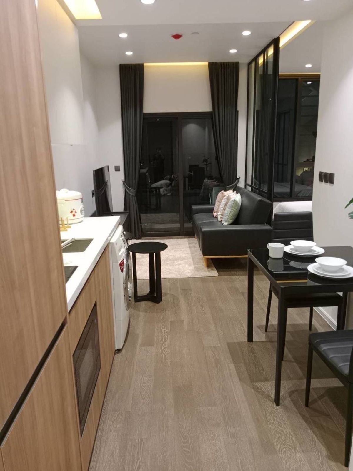 ให้เช่าคอนโดสุขุมวิท อโศก ทองหล่อ : Muniq Sukhumvit 23 1bed for rent 