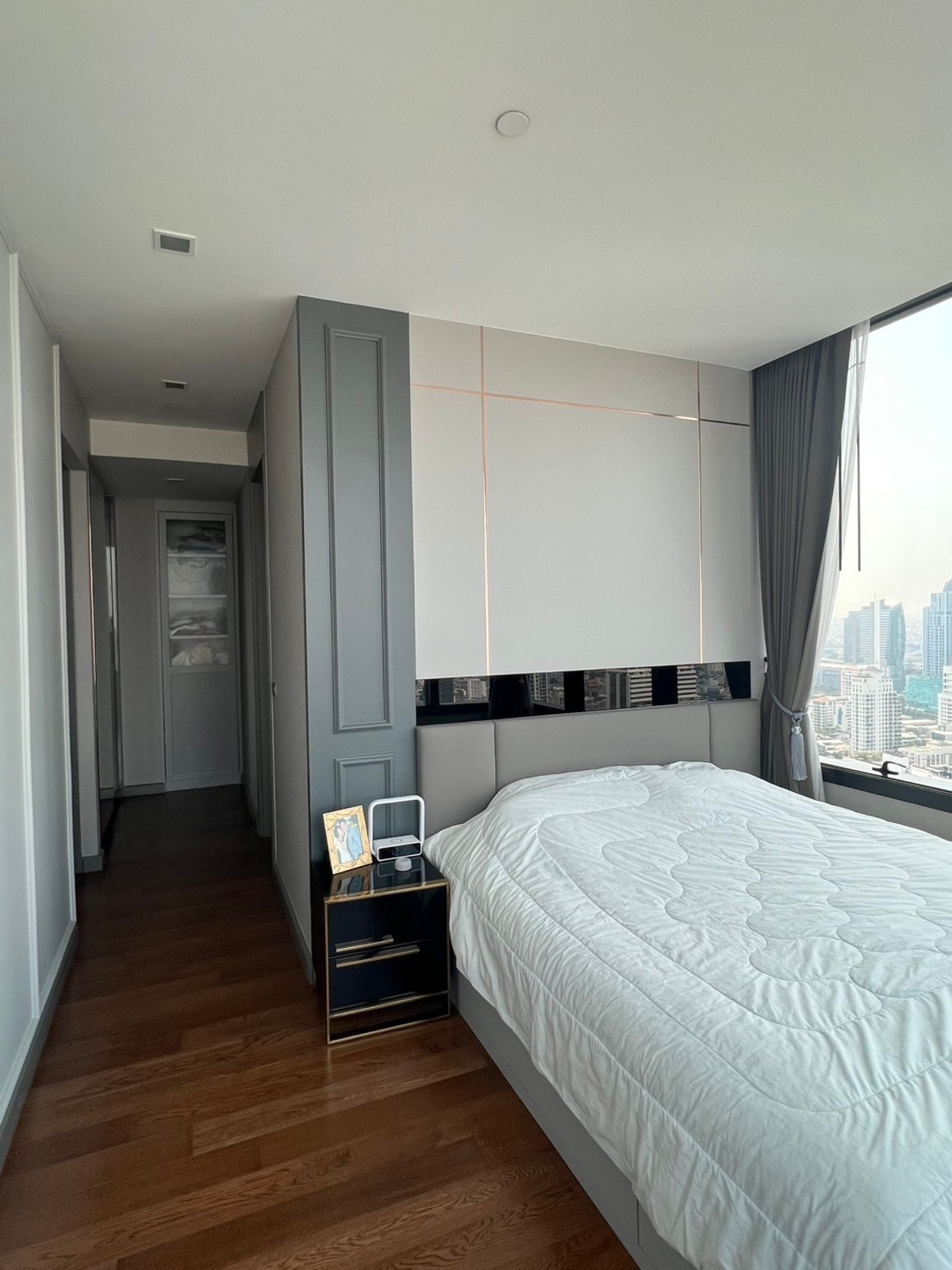 For SaleCondoSilom, Saladaeng, Bangrak : ⚜️ Good Deal 2 Bedrooms on High Floor Best Location in Silom and Pet Friendly⚜️