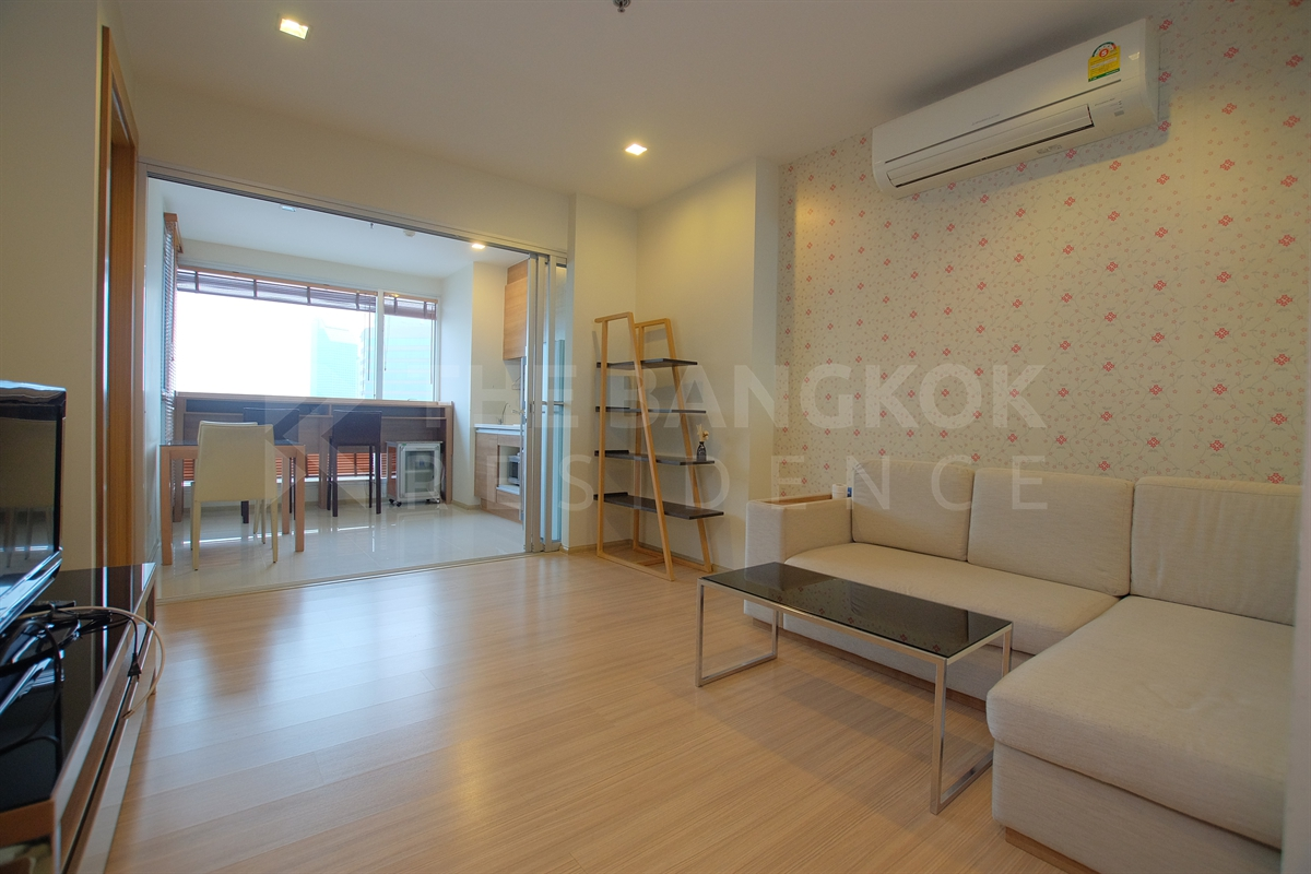 ให้เช่าคอนโดรัชดา ห้วยขวาง : Rhythm Ratchada Huaikwang for rent near MRT Huaikwang By Pond