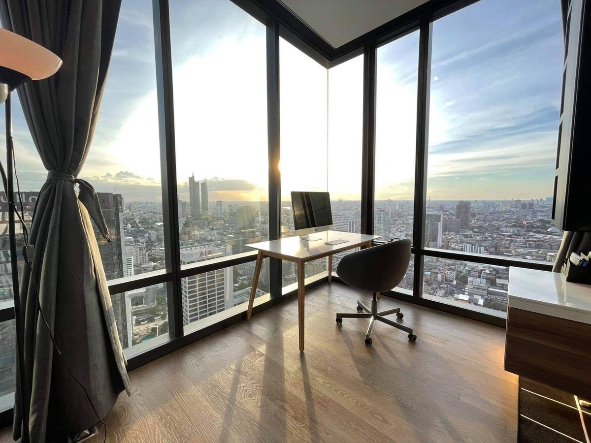 For RentCondoSilom, Saladaeng, Bangrak : ปล่อยเช่า Ashton Silom – คอนโดหรู ใจกลางสีลม ชั้นสูง วิวสวย! 🌟 ✨ Rental price only 40,000 baht/month premium room