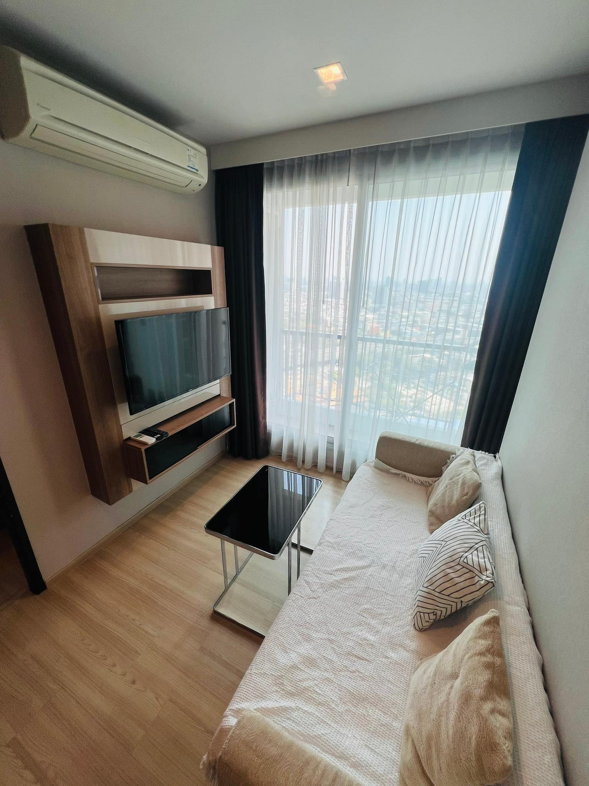 ให้เช่าคอนโดสาทร นราธิวาส : ✨Condo for Rent : Rhythm Sathorn (BTS Sapha Taksin)  AP-02 (line: @condo91 )