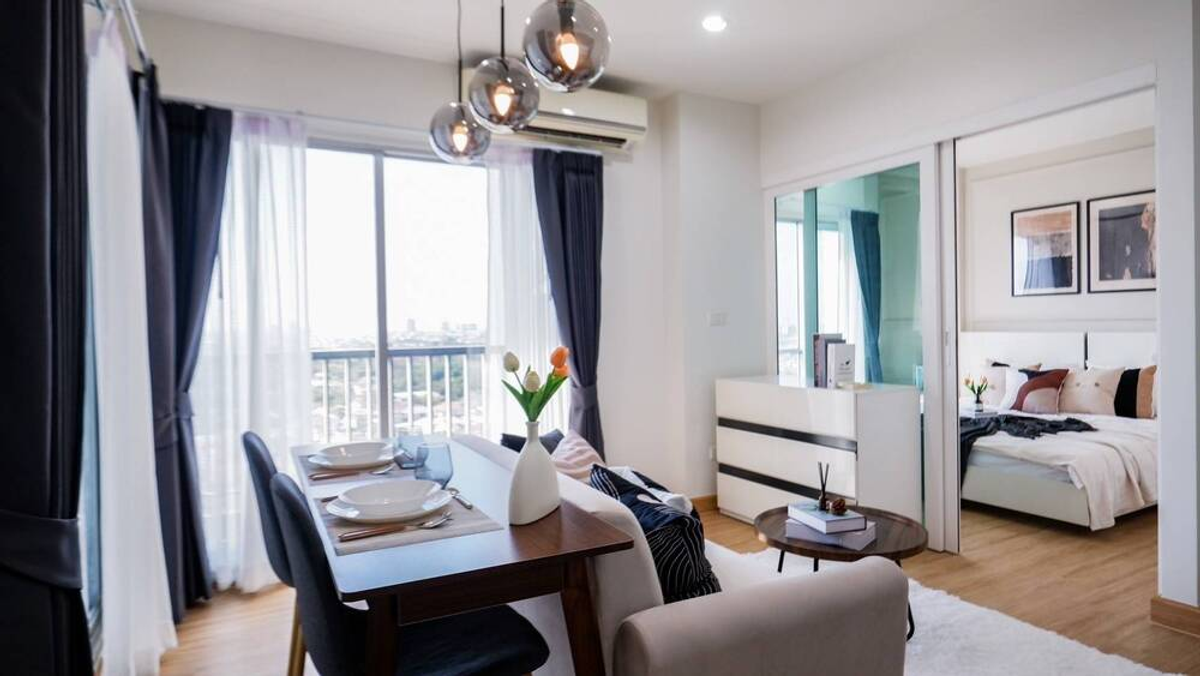 For SaleCondoChaengwatana, Muangthong : Urgent sale !! The Condo The Key Chaeng Watthana, the room is beautiful, ready to go in. Very good location. Only 50 m can get on the electric train. ติดถ.แจ้งวัฒนะ ใกล้ทางด่วน ใกล้ป้ายรถเมย์