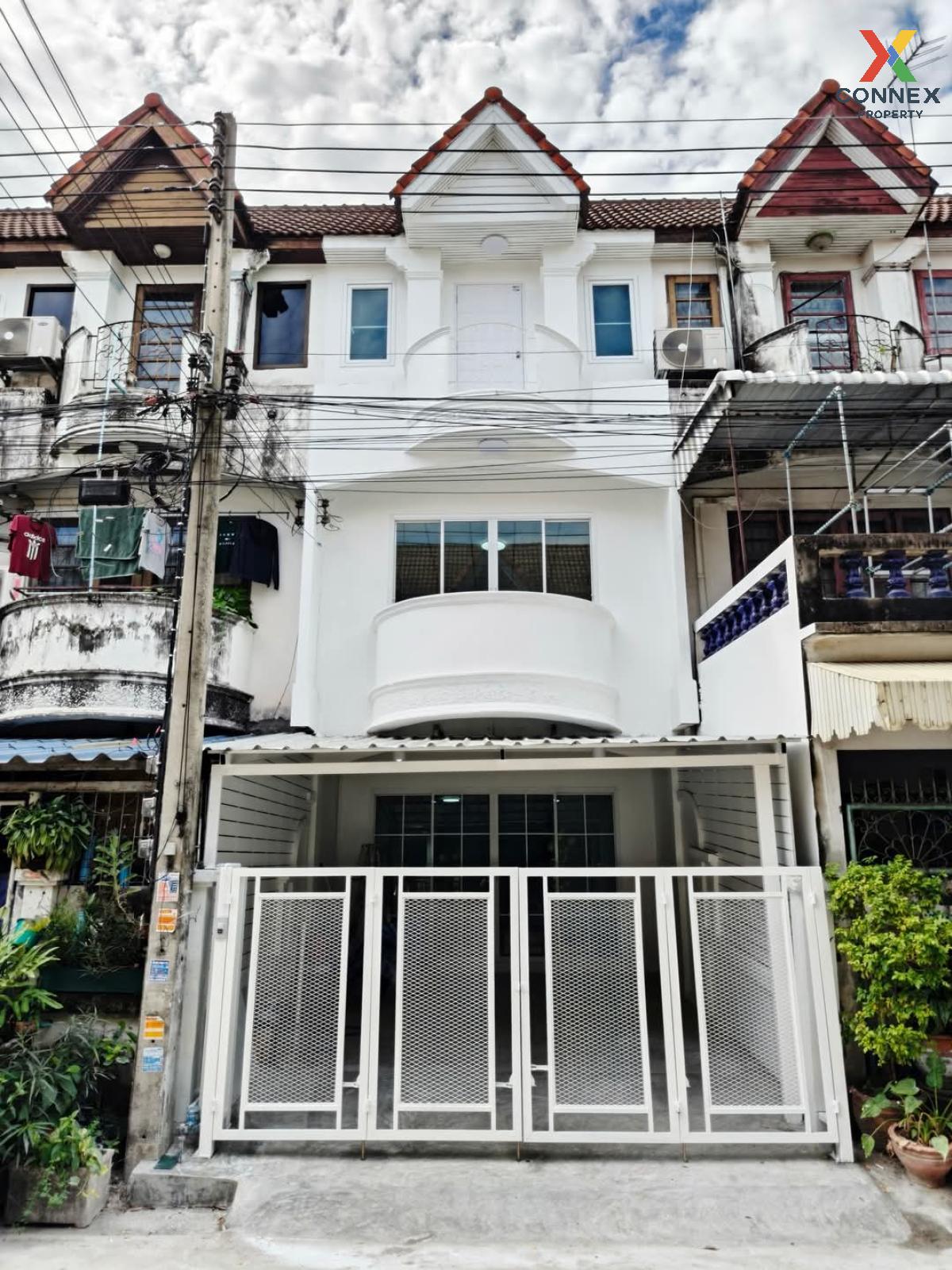 For SaleTownhomeMahachai Samut Sakhon : For Sale Townhouse/Townhome  , Phong Sirichai 1 , newly renovated , Om Noi , Krathum Baen , Samut Sakhon , CX-117136