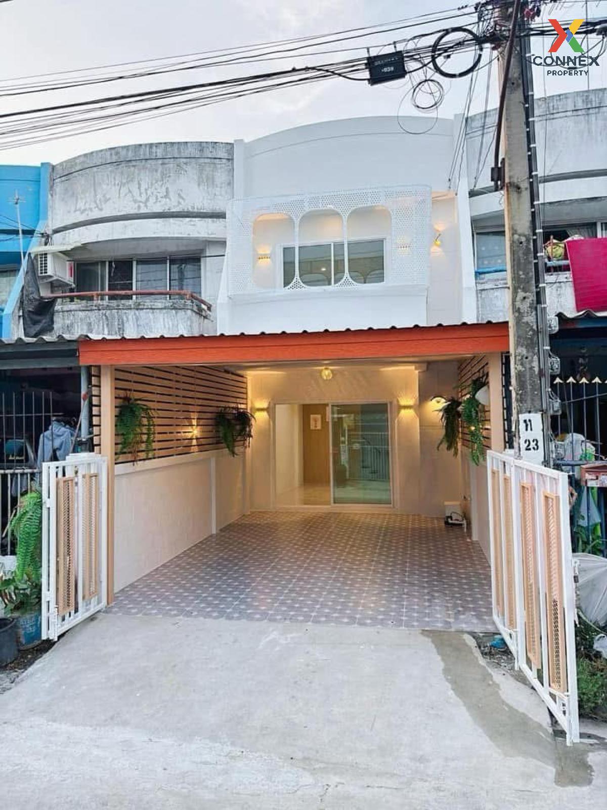 For SaleTownhomeBang kae, Phetkasem : For Sale Townhouse/Townhome  , Baan Phuttachad Nong Khaem , newly renovated , MRT-Lak Song , Nong Khaem , Nong Khaem , Bangkok , CX-116976