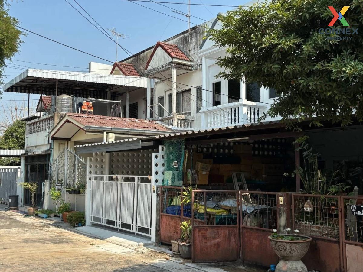 For SaleTownhomeYothinpattana,CDC : For Sale Town House Ram Intra 42, Intersection 8 , newly renovated , Nuan Chan , Bung Kum , Bangkok , CX-117786