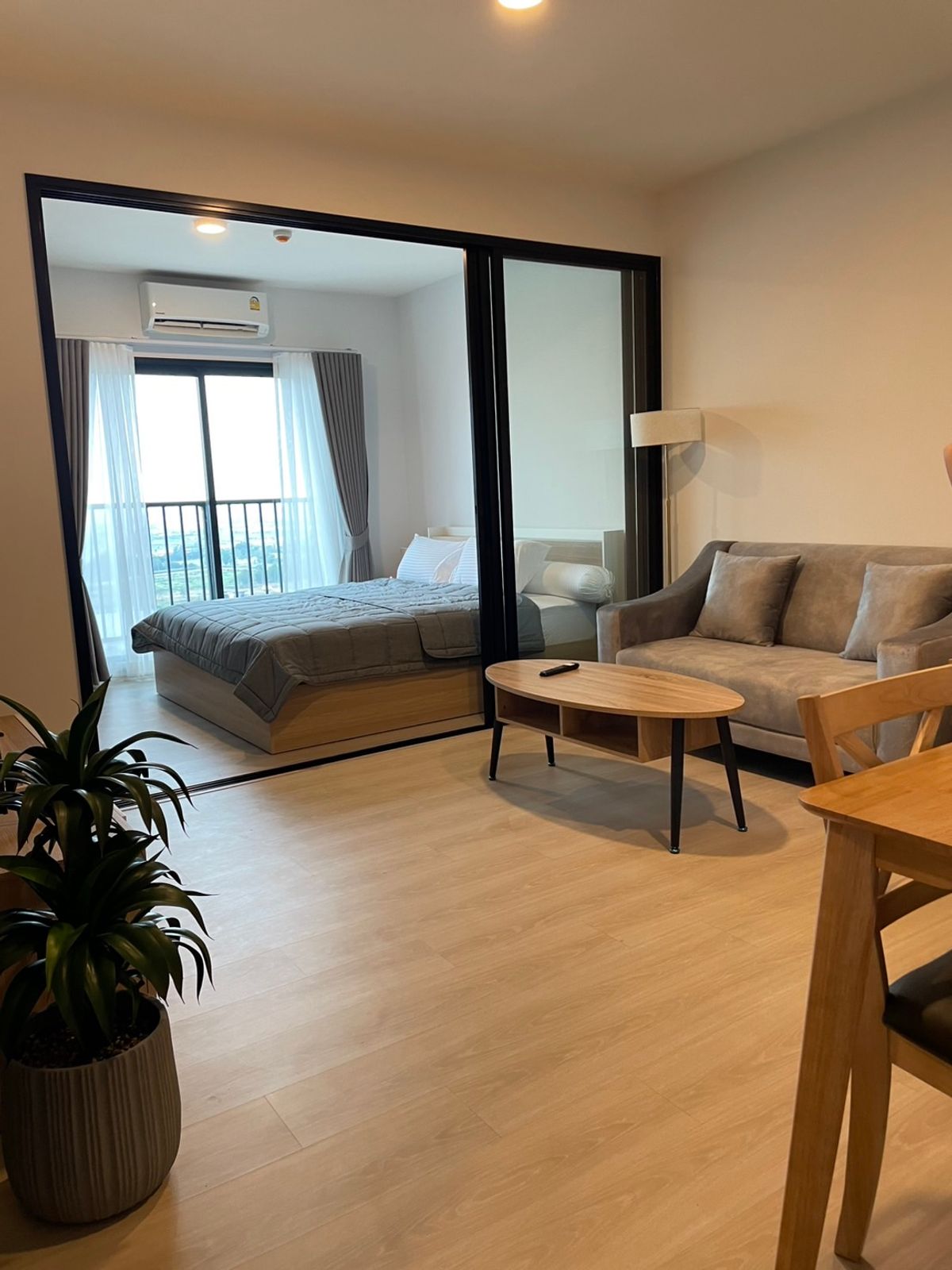 For RentCondoBangna, Bearing, Lasalle : 📢 Condo for rent a space mega 1 bedroom | 1 bathroom size 35 sq.m. 15,000 baht / month