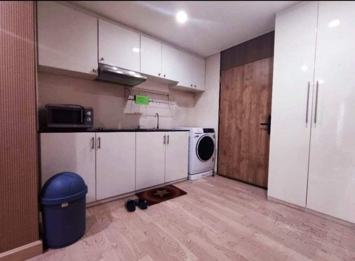 ขายคอนโดสุขุมวิท อโศก ทองหล่อ : Noble Remix Sukhumvit 36 BTS Thonglor 41.29 sq m. 1 bedroom, 1 restroom, Price 5.2 mb.Pool view, 6th flooConnected_to_BTS_Thonglor_St.