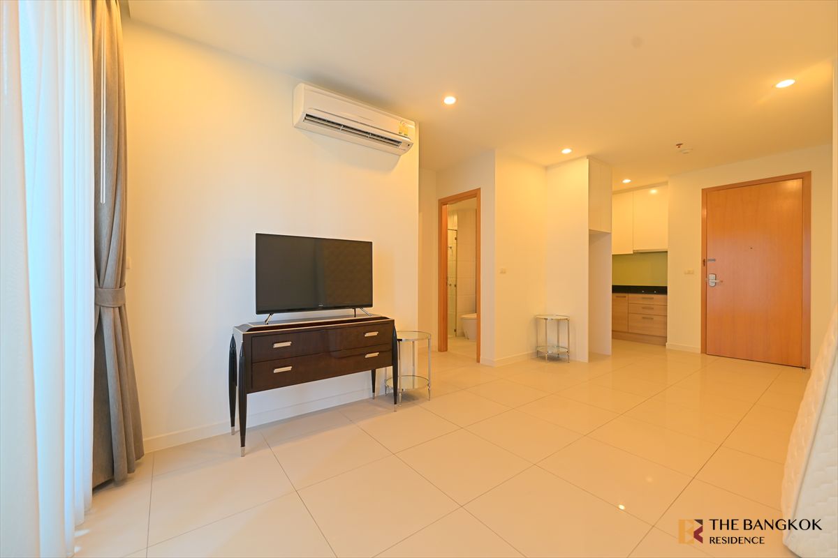 ขายคอนโดพระราม 9 เพชรบุรีตัดใหม่ RCA : Circle condo  45 sqm  1b1b  4.79mb 