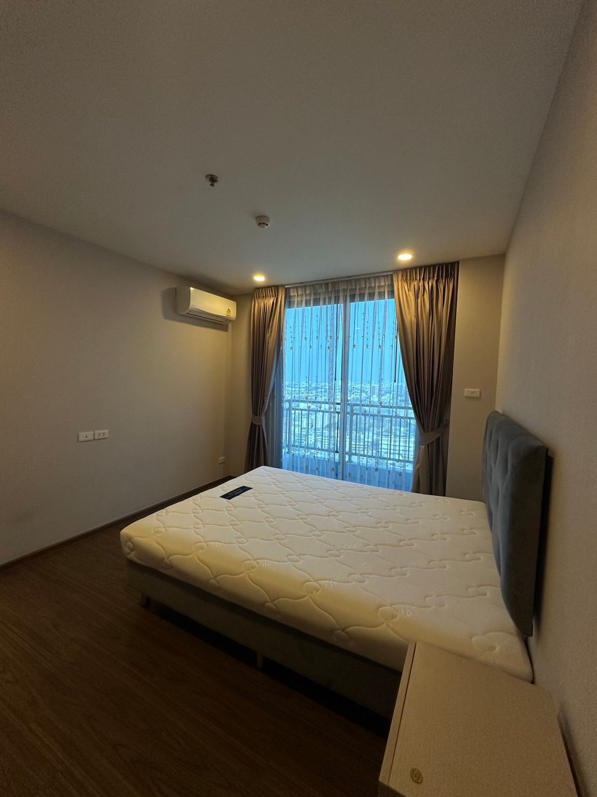 For SaleCondoRatchadapisek, Huaikwang, Suttisan : Artisan Ratchada 2 Bedrooms, 2 Bathrooms, 75 sq.m., complete furniture Ready to approach (S4670)