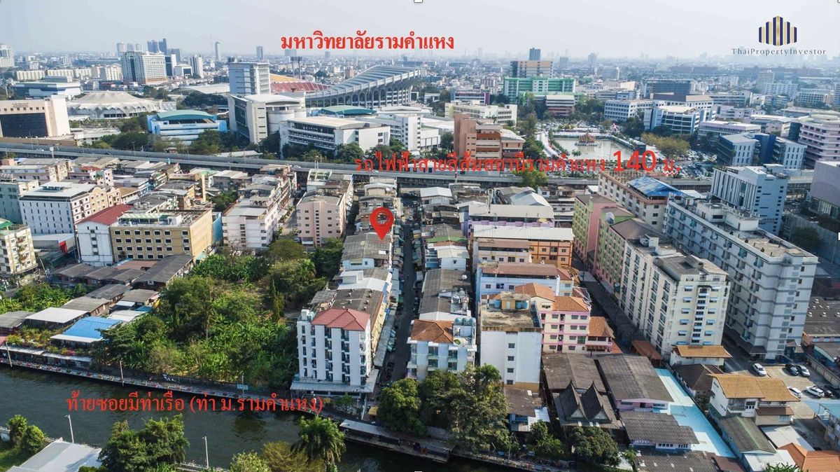 For SaleRamkhamhaeng, Hua Mak : Selling a tower (commercial building, 2 booths) Soi Ram 51/2, size 26.9 sq.w., near the sky train, only 140 m. Near Ramkhamhaeng Port, suitable for renovated home offices or airbnb people.