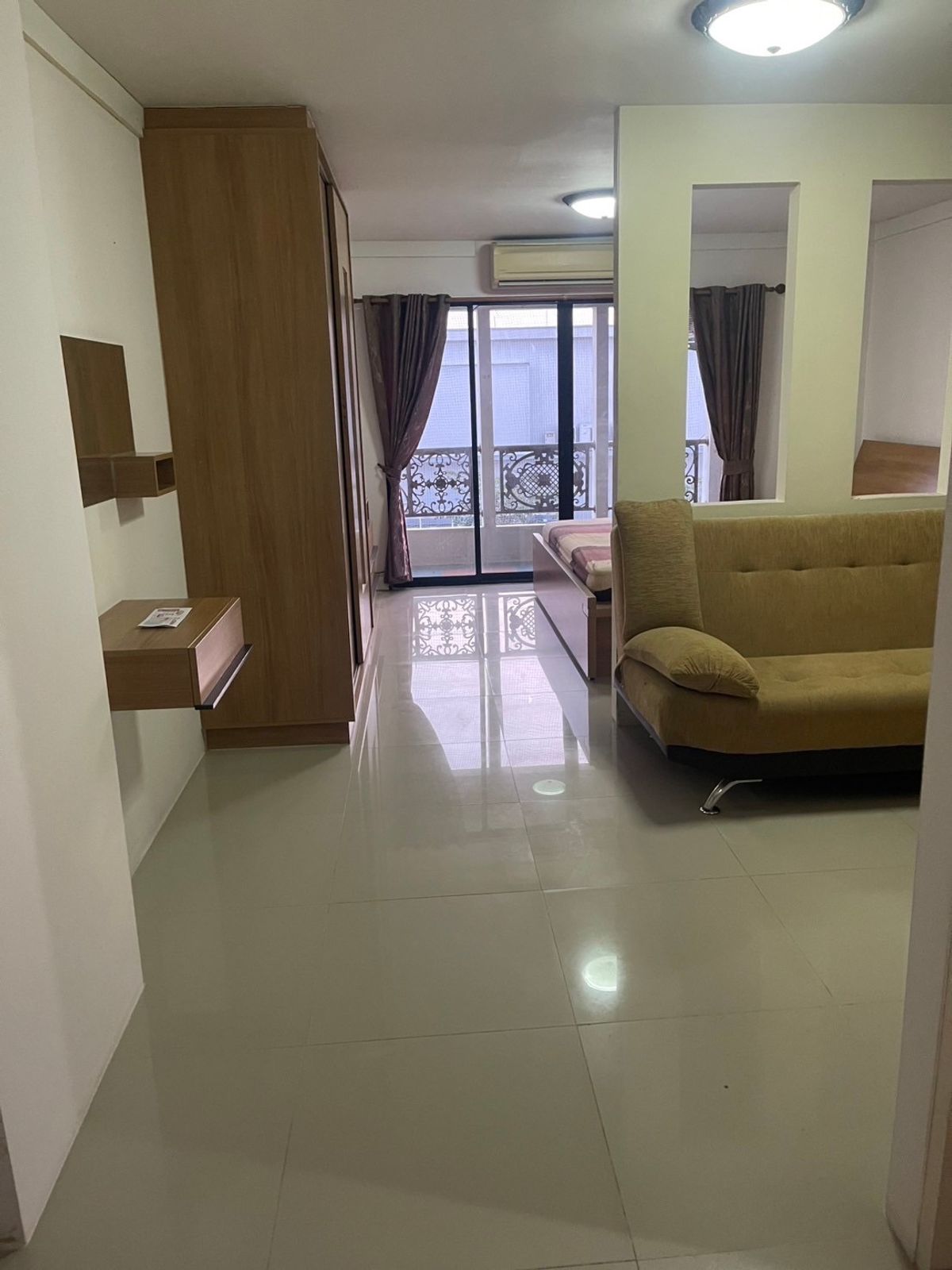 For SaleCondoChaengwatana, Muangthong : Condo for sale, Jeong Lise Tiwanon-Srisaman Complete furniture