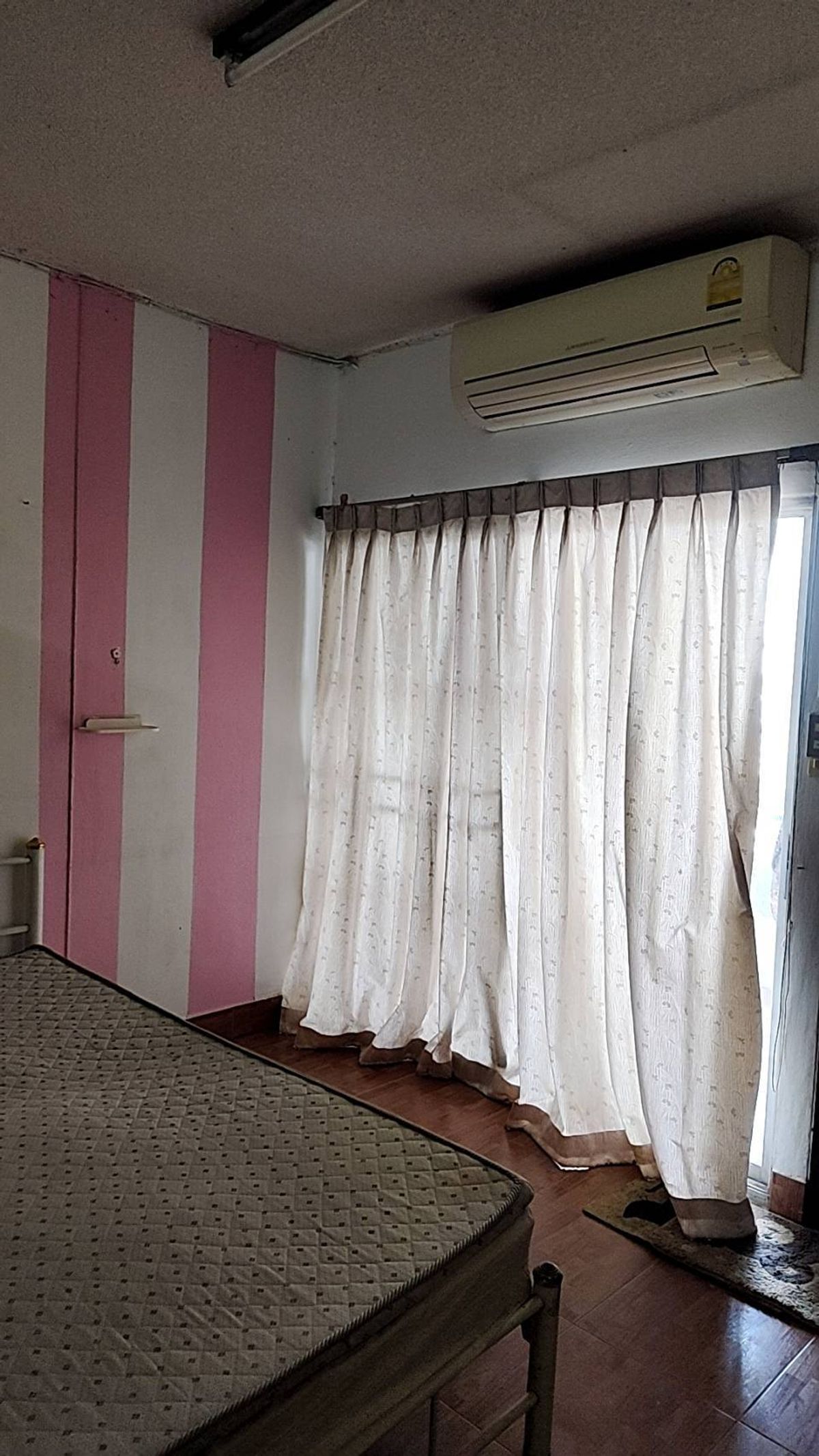 For RentCondoBang Sue, Wong Sawang, Tao Pun : ** For rent, Tao Poon Mansion 32 sq.m. Building A, Floor 12